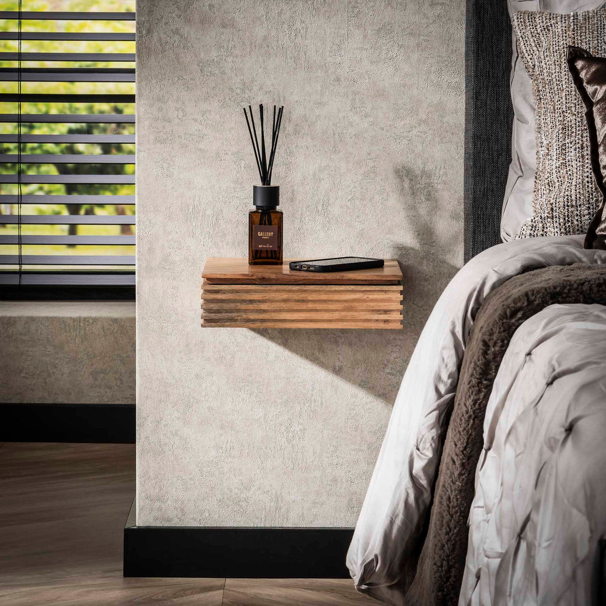 Avela XS Table de nuit 1 tiroir en acacia massif ensemble de 2