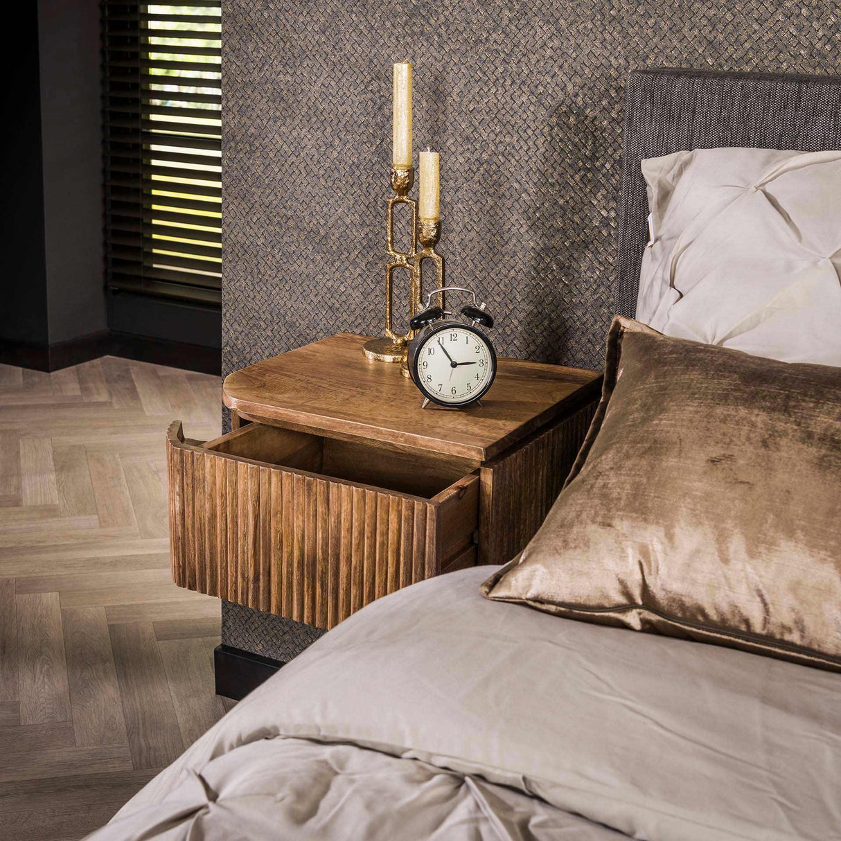 Table de nuit flottante Maria Ensemble de 2 en bois de mangue