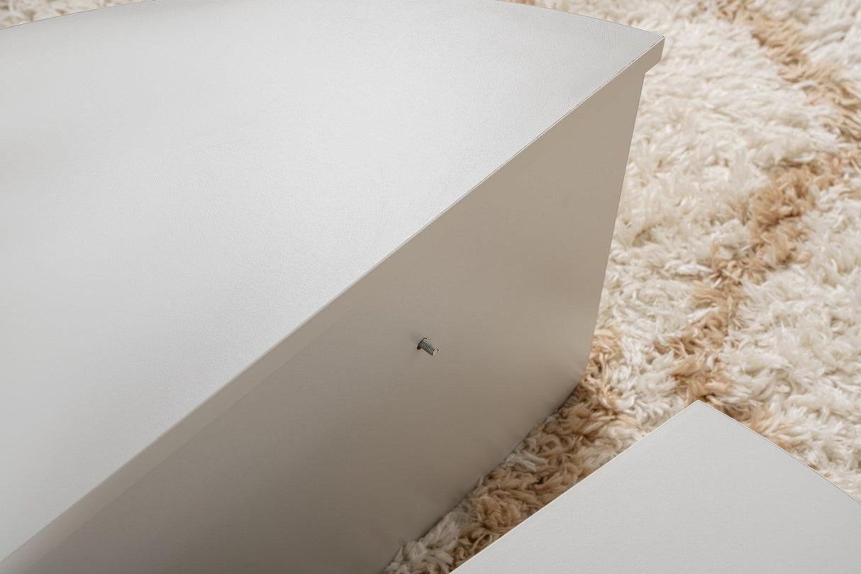 Table basse ronde grise à niveaux en mélamine 90 cm Orin