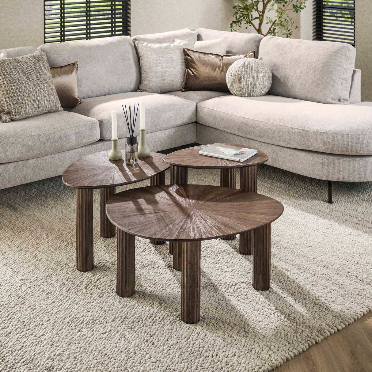 Ensemble de table basse de 3 Myla Triangulaire en Teck Brun