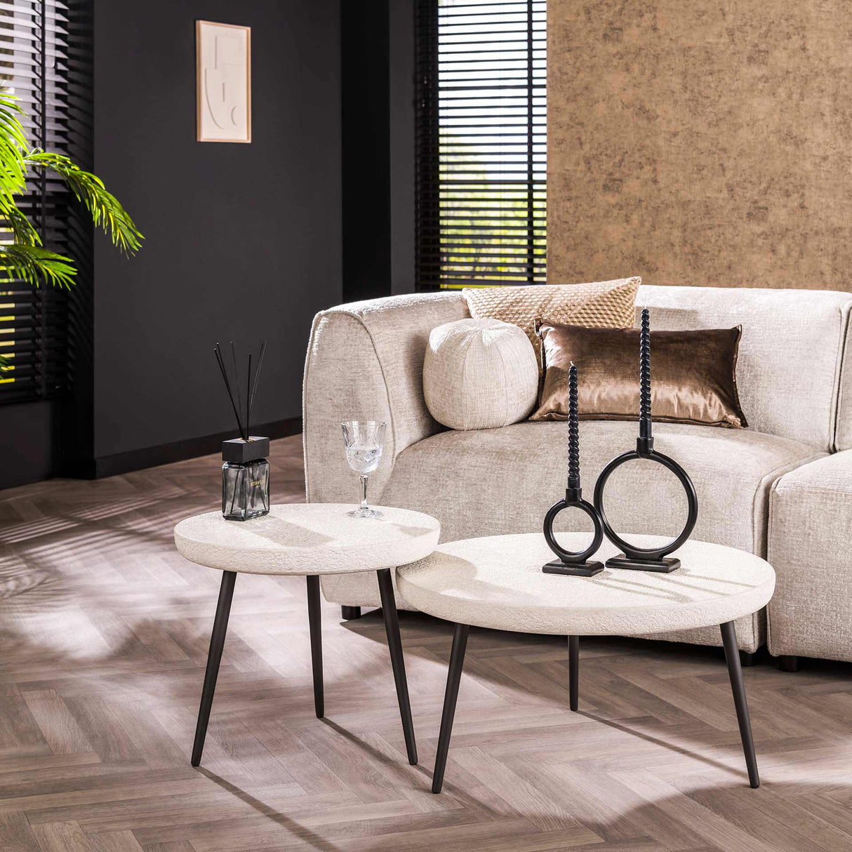 Ensemble de 2 tables basses Sylas Stone en marbre composite blanc