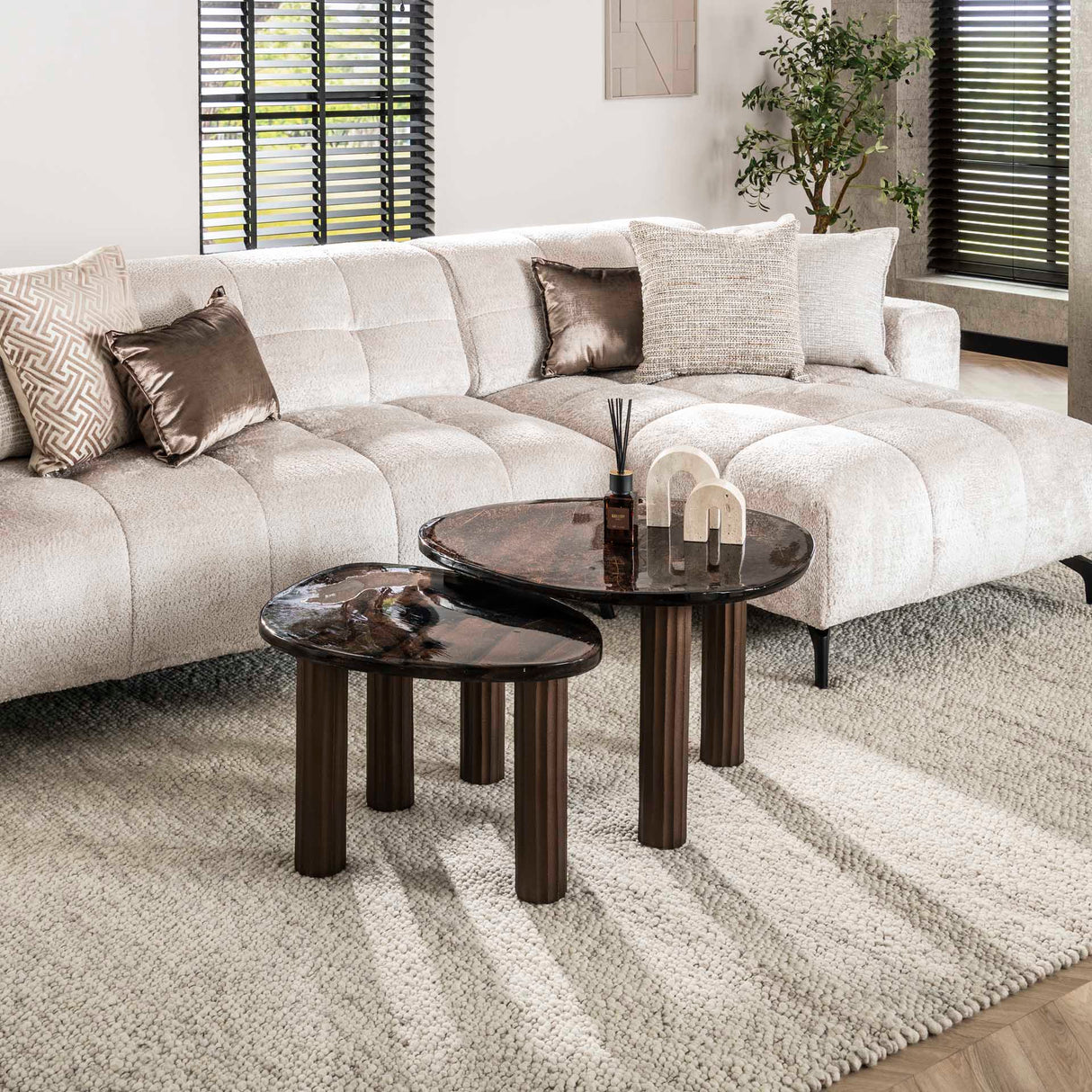 Table basse Vesta L cuivre antique 70x59 cm