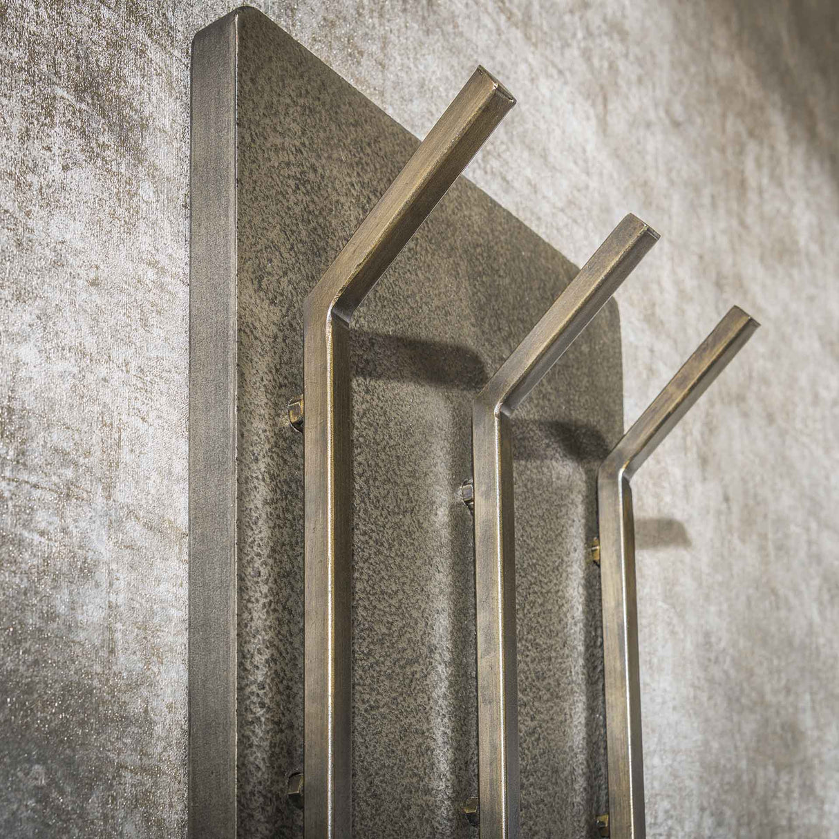 Porte-manteau Ferre 6 crochets - Métal Bronze Antique