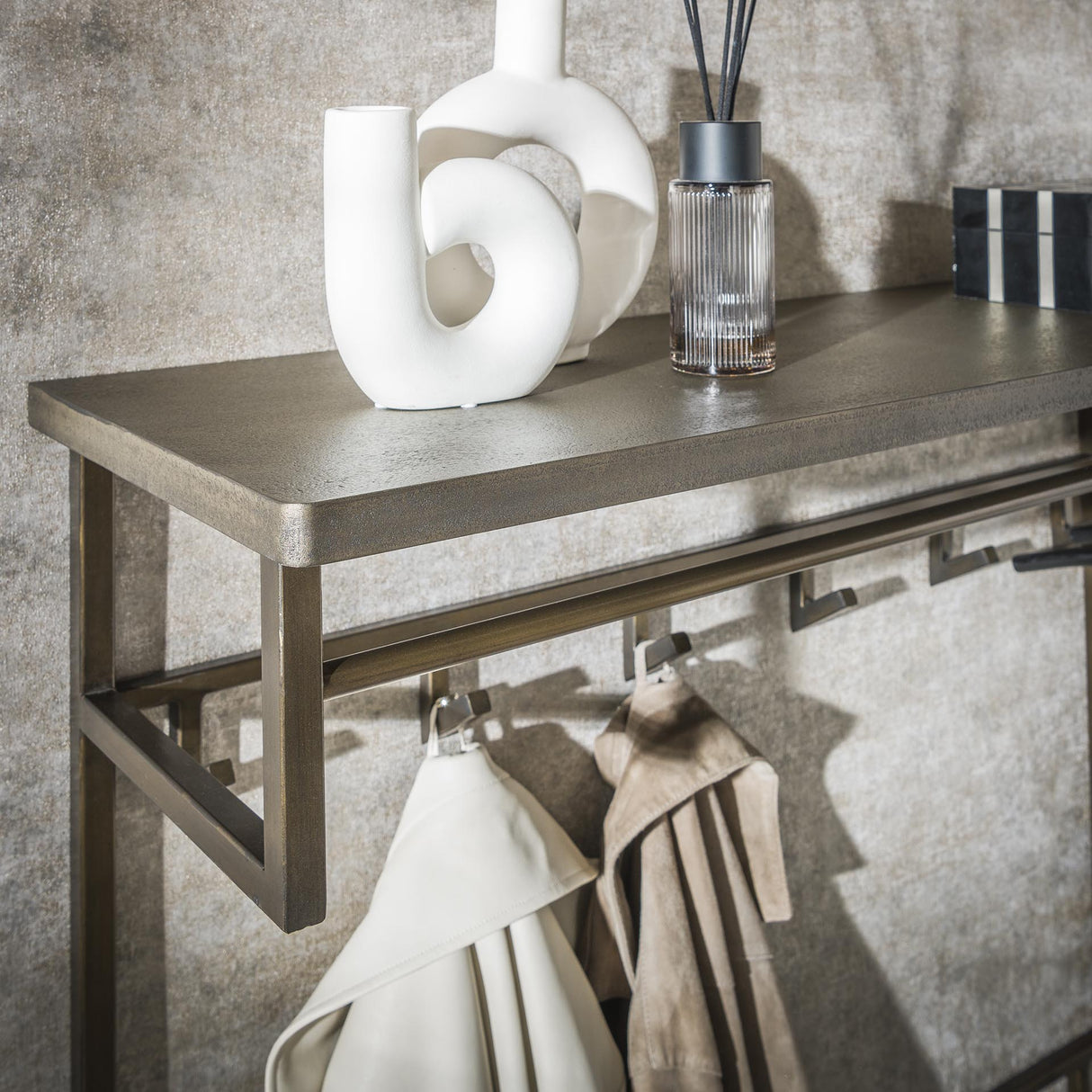 Porte-manteau Ferre 12-Crochets - Avec Étagère à Chapeaux - Métal Bronze Antique