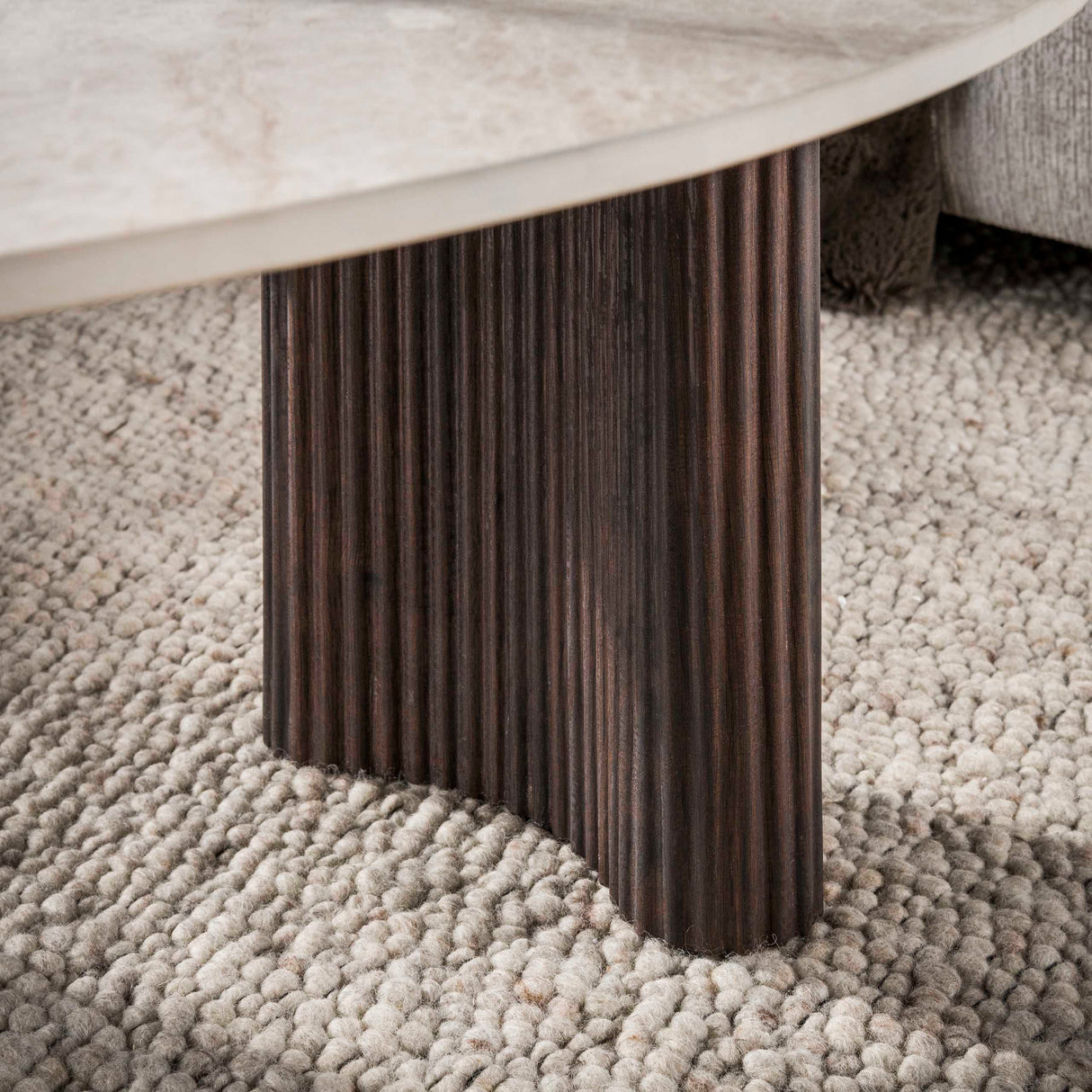 Lot de 2 tables basses bio Cruz - céramique Taj Mahal aspect bois marron foncé nervuré