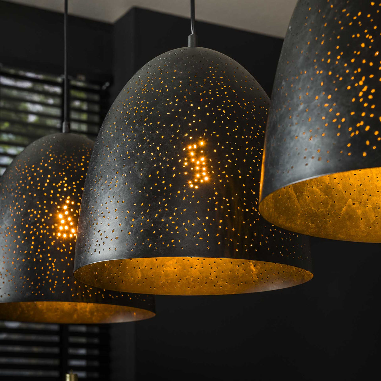 Suspension industrielle Kylian 3 lumières Métal Noir