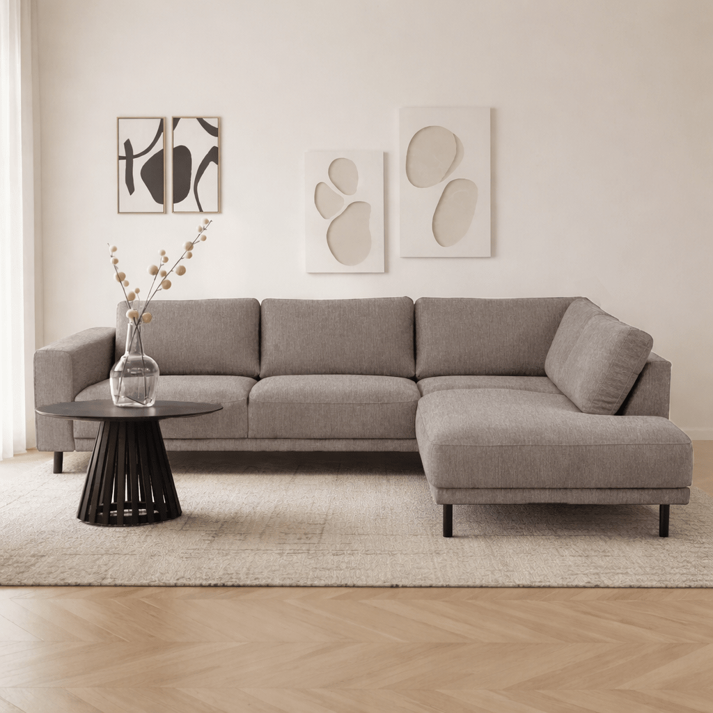 Canapé d'angle moderne 3 places à droite en taupe en tissu Aniko avec lounge 240x197x78 cm