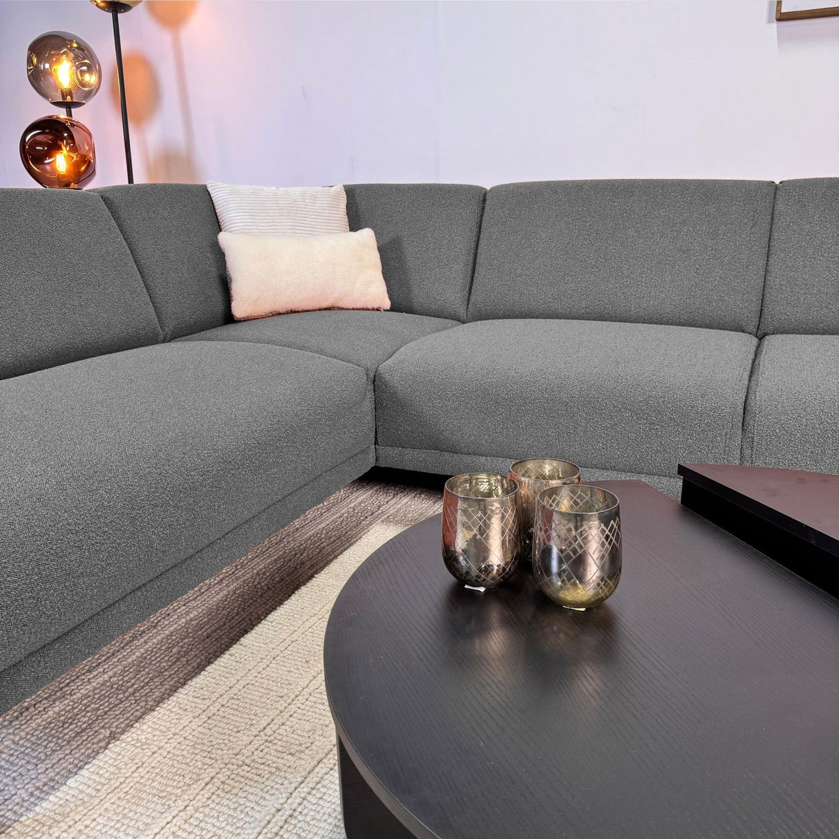 Canapé d'angle en tissu bouclé gris Maël - gauche