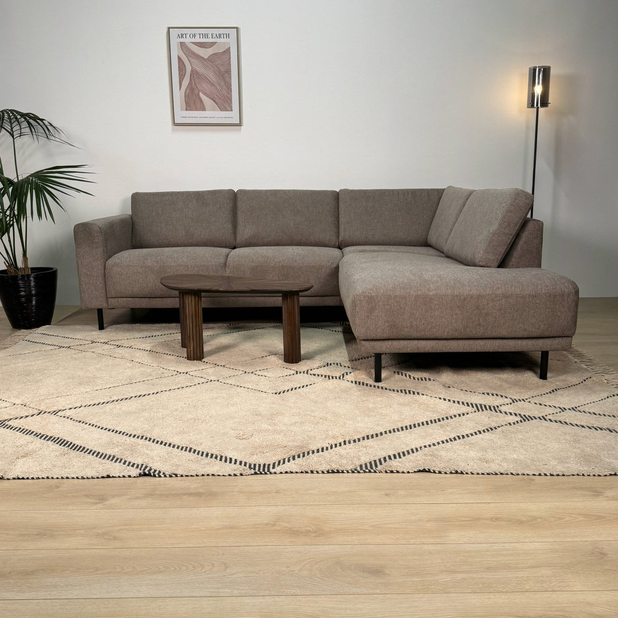Canapé d'angle moderne 3 places à droite en taupe en tissu Aniko avec lounge 240x197x78 cm