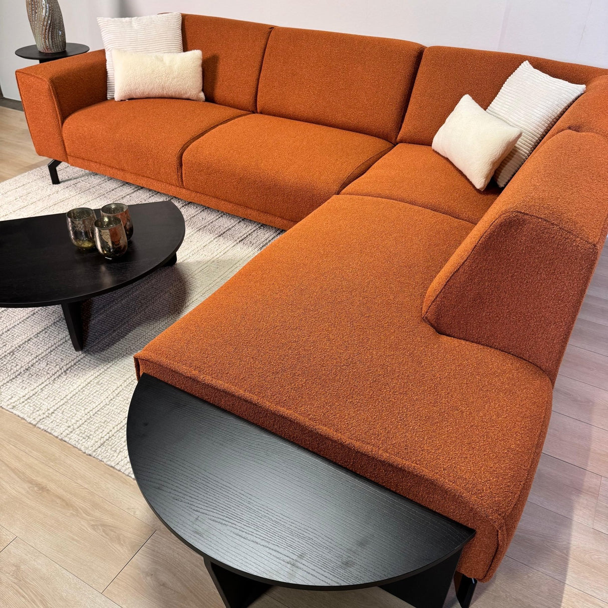 Table basse ronde noire stratifiée 85 cm Orin