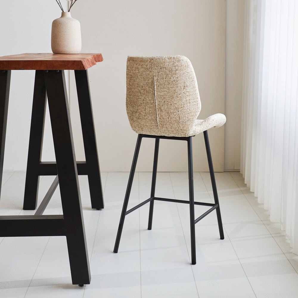 Tabouret de bar Beau 67cm hauteur d'assise chenille beige