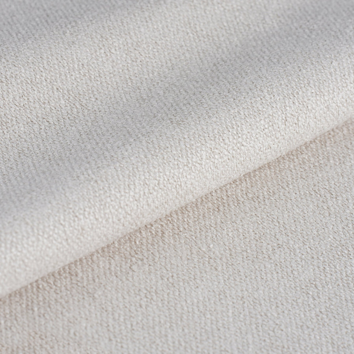 Chaise de Salle à Manger Nalo avec Pieds en Métal Couleur Noyer et Assise Couleur Ivoire