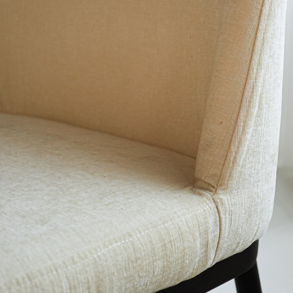 Chaise de salle à manger Noli Chenille Dimehouse Blanc LxlxH 73x65x53 Tissu Détail photo d'ambiance