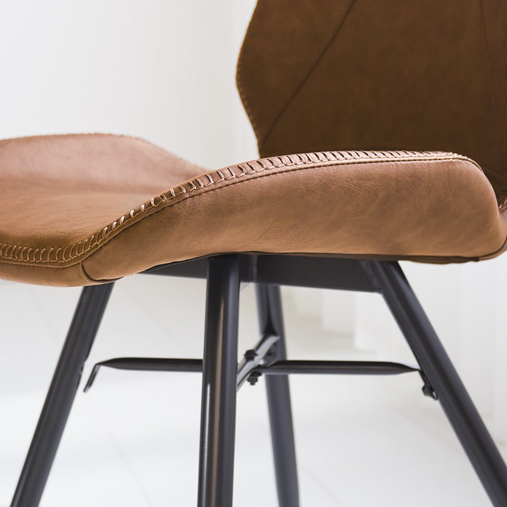 Chaise de salle à manger Beau cuir artificiel Dimehouse Cognac LxlxH 72x68x50 Simili cuir Détail photo d'ambiance