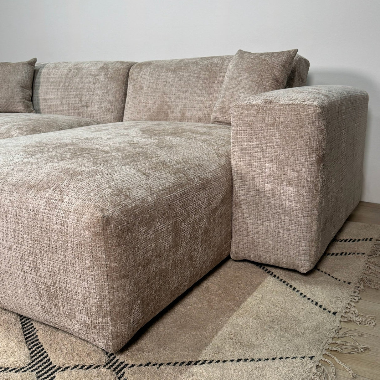Hoekbank beige chenille Wayne 264 cm - hoek links en rechts monteerbaar