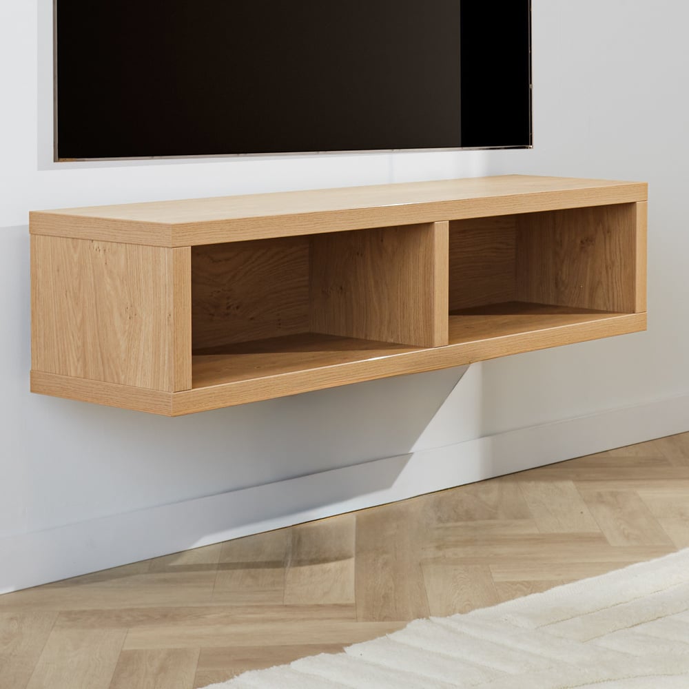 Meuble TV Bernie Chêne Rustique Dimehouse Chêne LxlxH 126x36x31 Mélamine Photo d'ambiance vue de face diagonale
