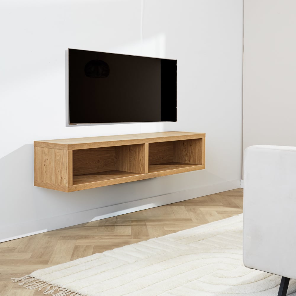 Meuble TV Bernie Chêne Rustique Dimehouse Chêne LxlxH 146x36x31 Mélamine Photo d'ambiance vue de face diagonale