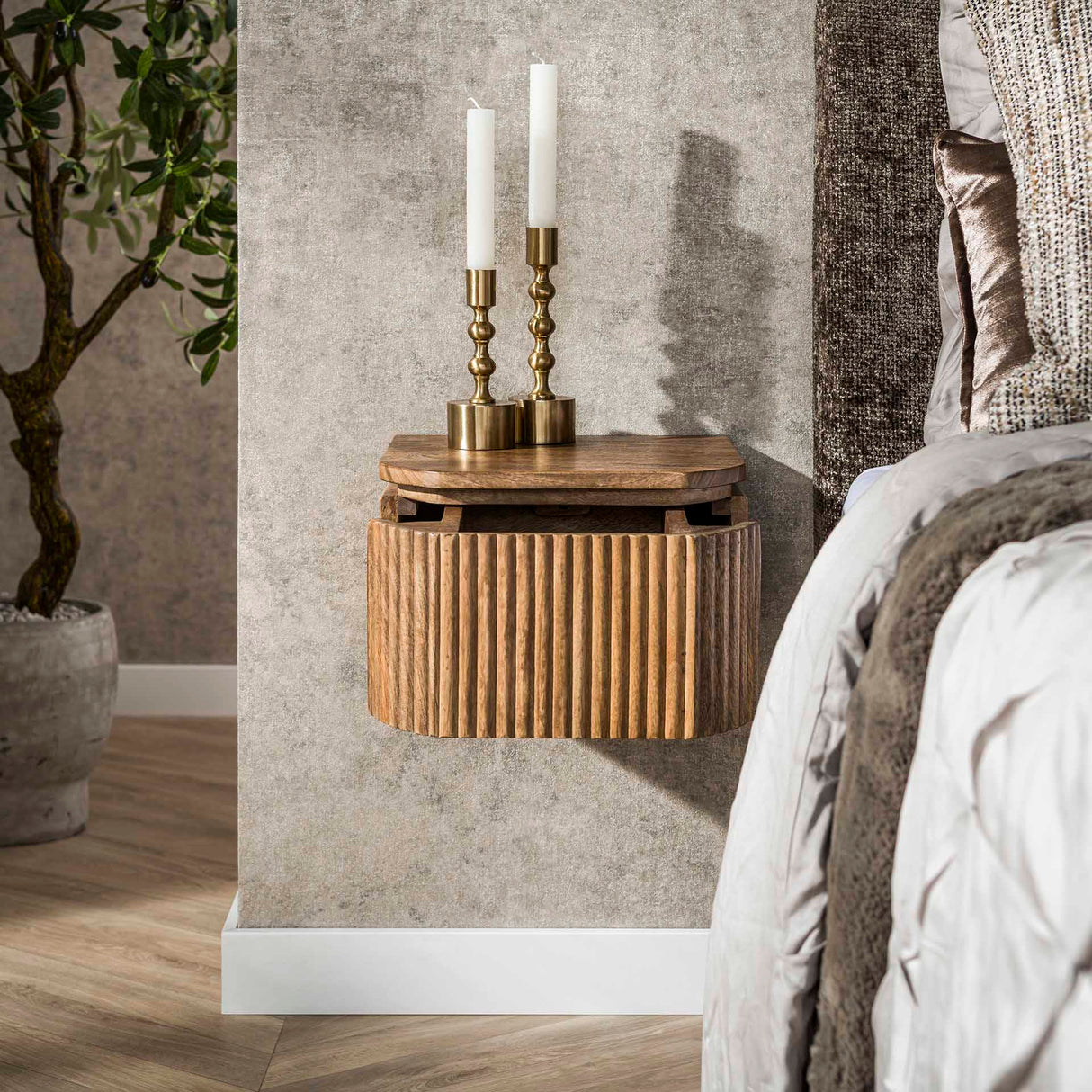 Table de chevet flottant Bois de manguier Sable – 1 tiroir 