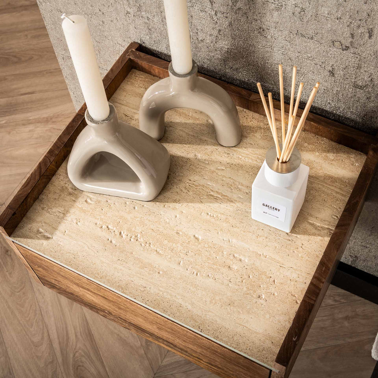 Orto Niche de nuit suspendue 1 tiroir Bois de manguier Céramique 