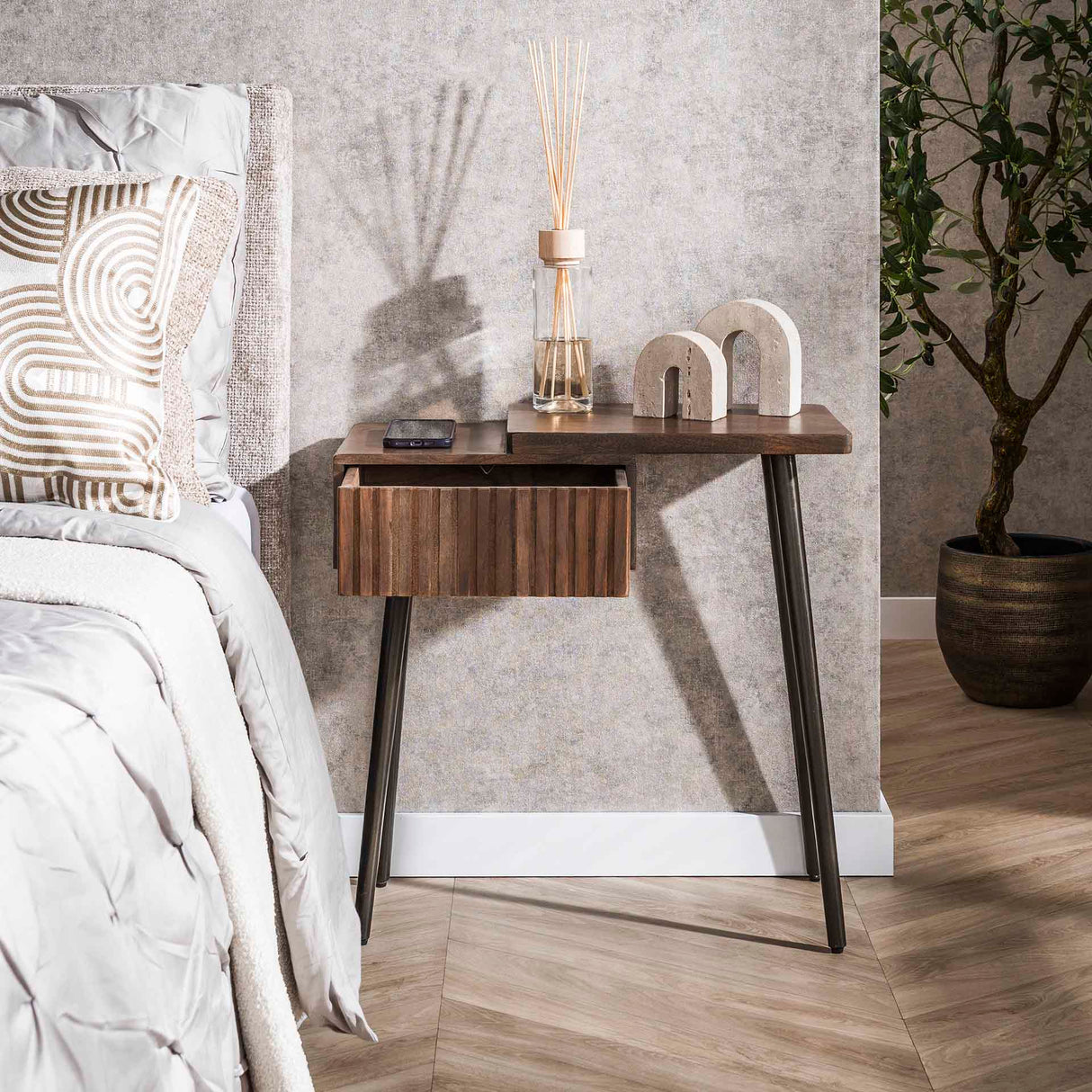 Table de chevet Oslo Droite - Acacia massif Drift Brown (1 tiroir) 