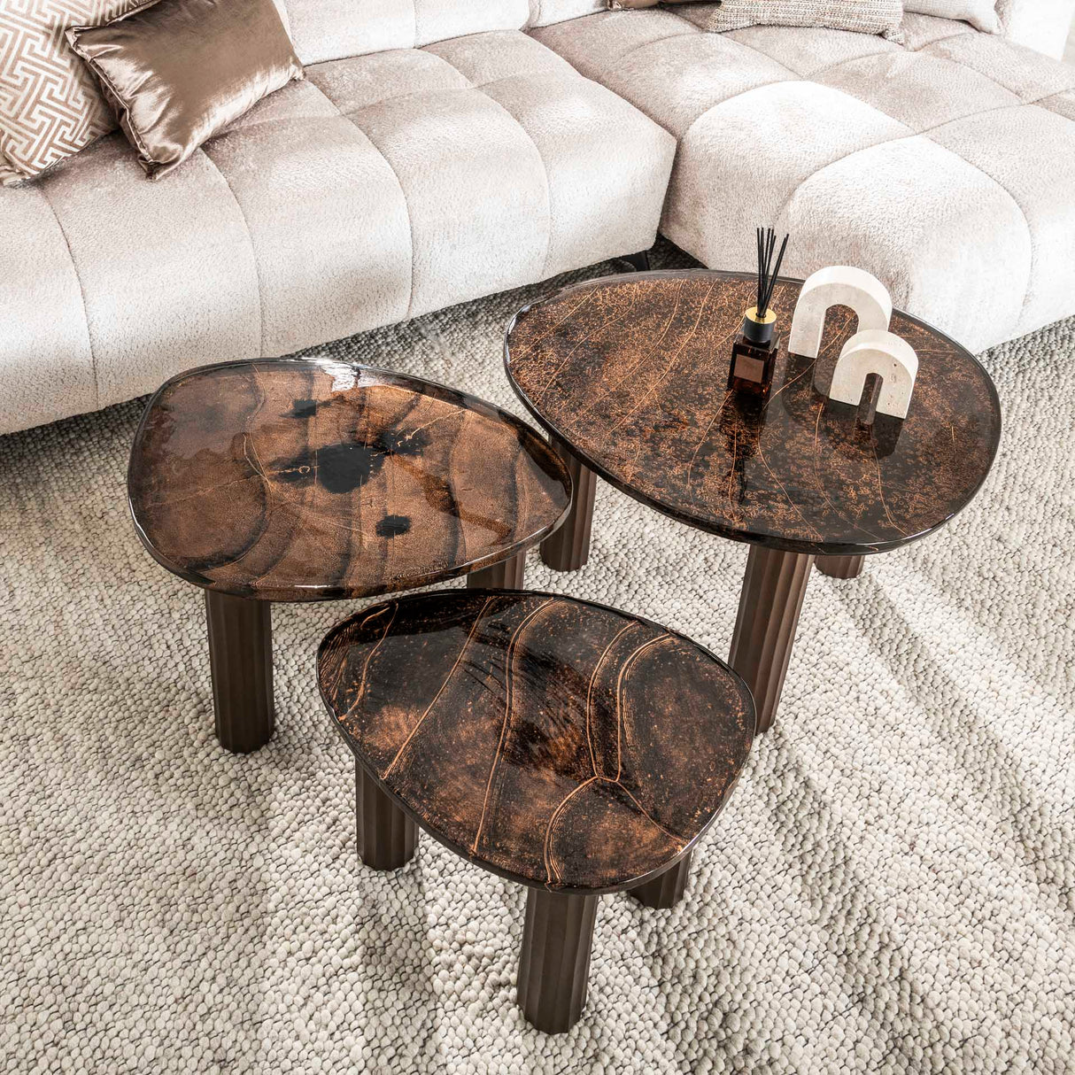 Table basse Vesta L cuivre antique 70x59 cm 