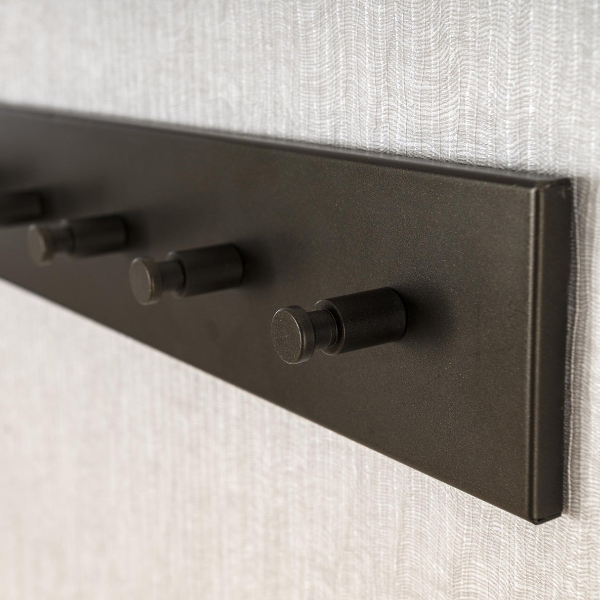 Portemanteau Aria 6 patères Noir Coloris bronze