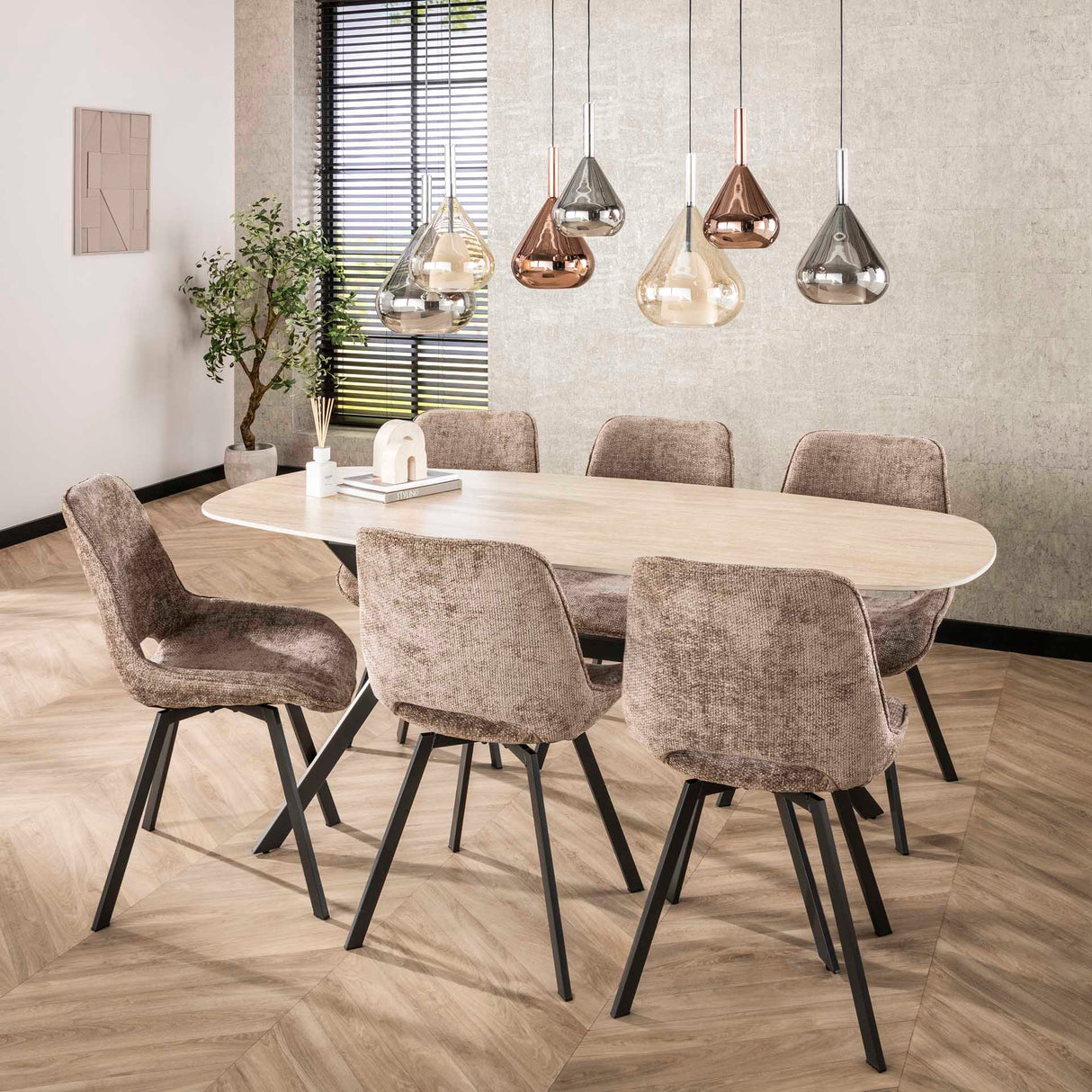 Ensemble de 4 chaises de salle à manger Riviera Rich champagne pivotantes 