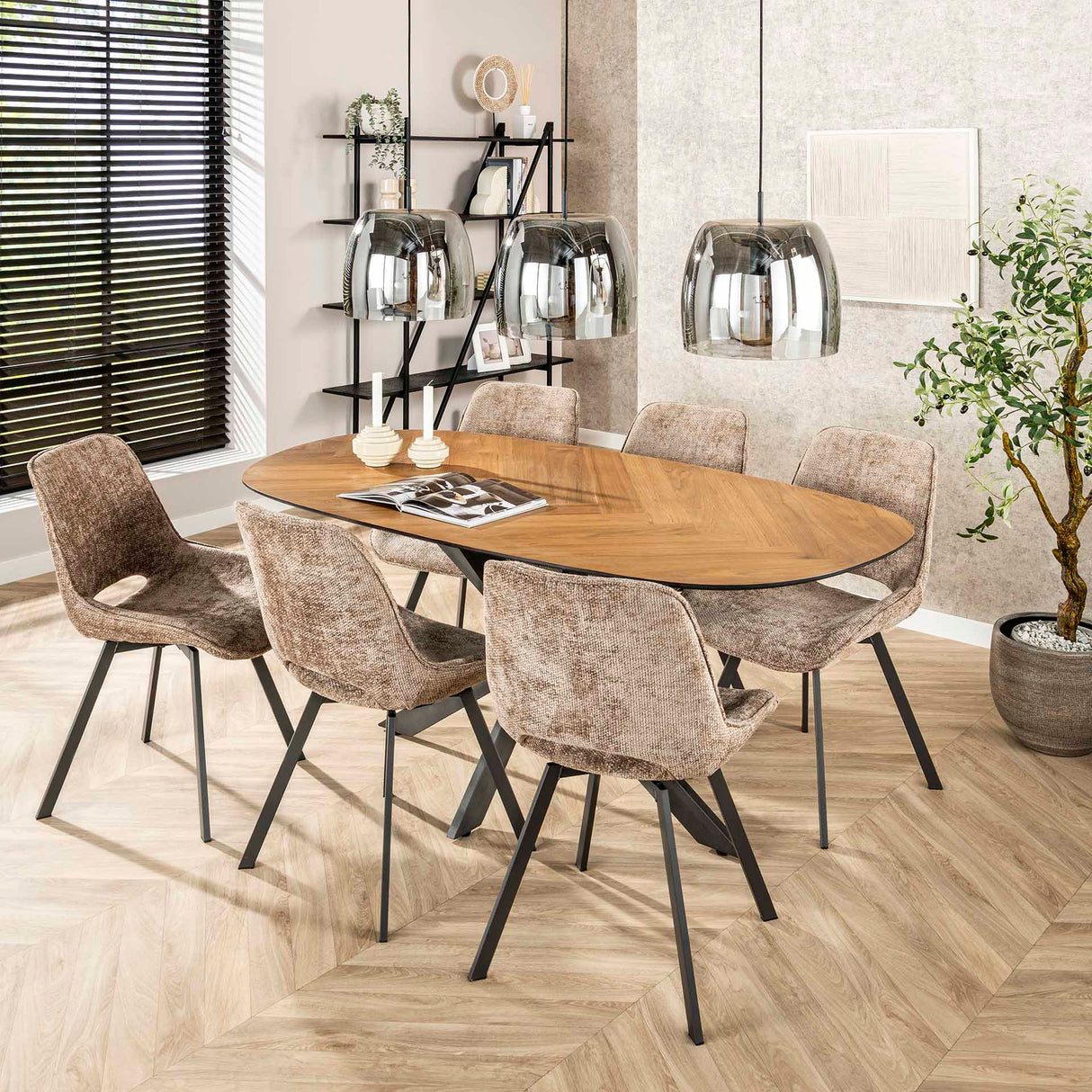 Ensemble de 4 chaises de salle à manger Riviera Rich champagne pivotantes 