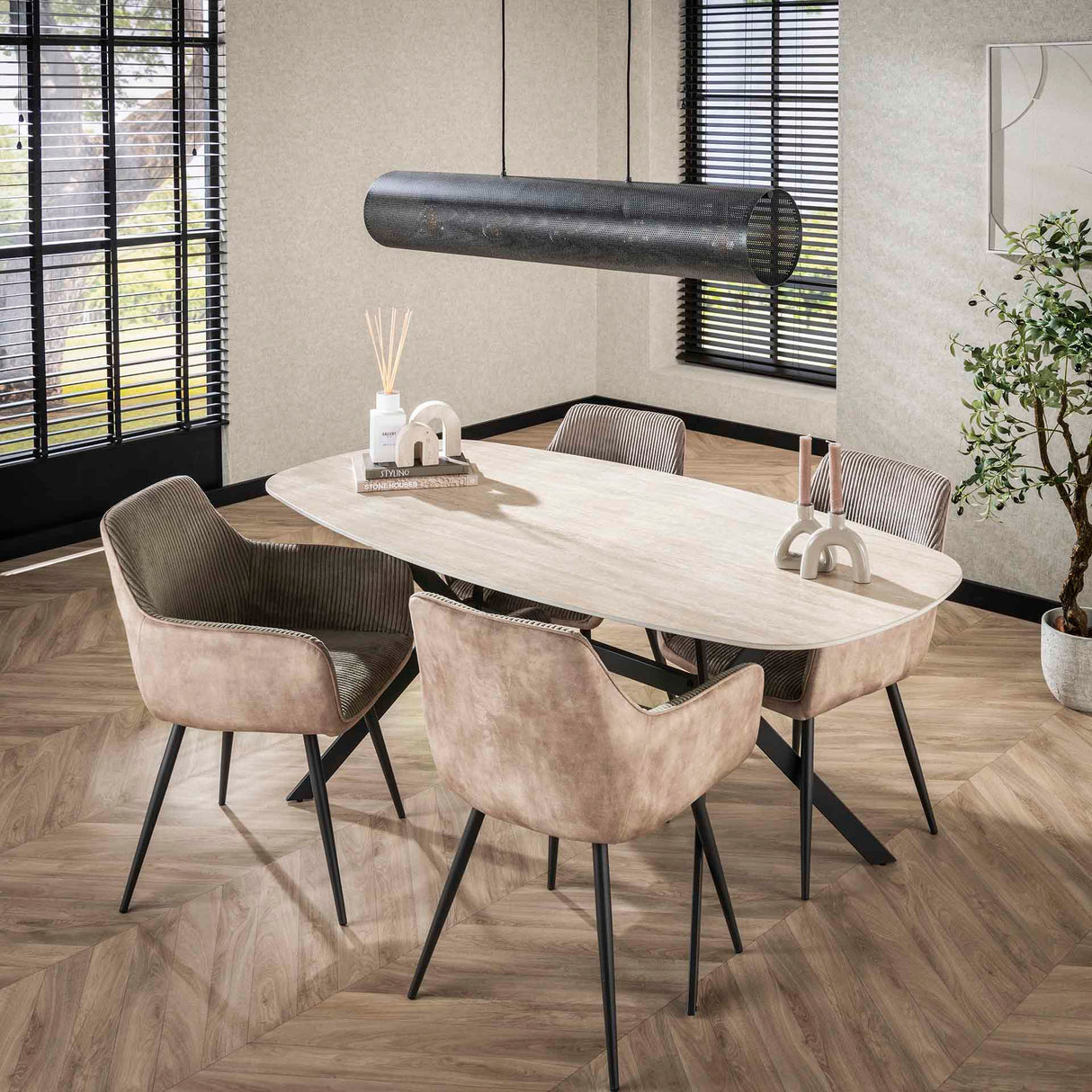 Table à manger Vesta Danois Ovale Céramique Aspect Travertin 180 cm 