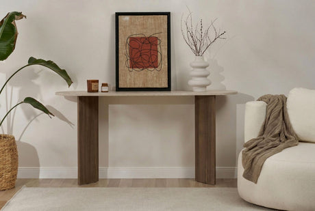 Table d'appoint ovale moderne avec plateau aspect travertin et base en mélamine noyer. Design minimaliste élégant.