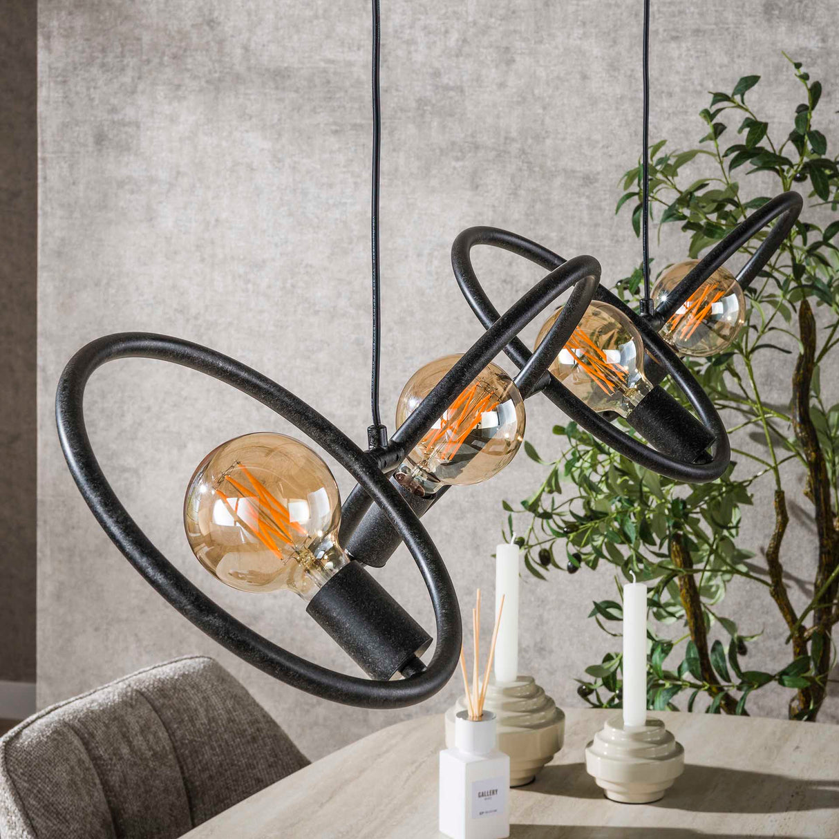 Lampe suspendue industrielle Liva 4 lumières métal noir 