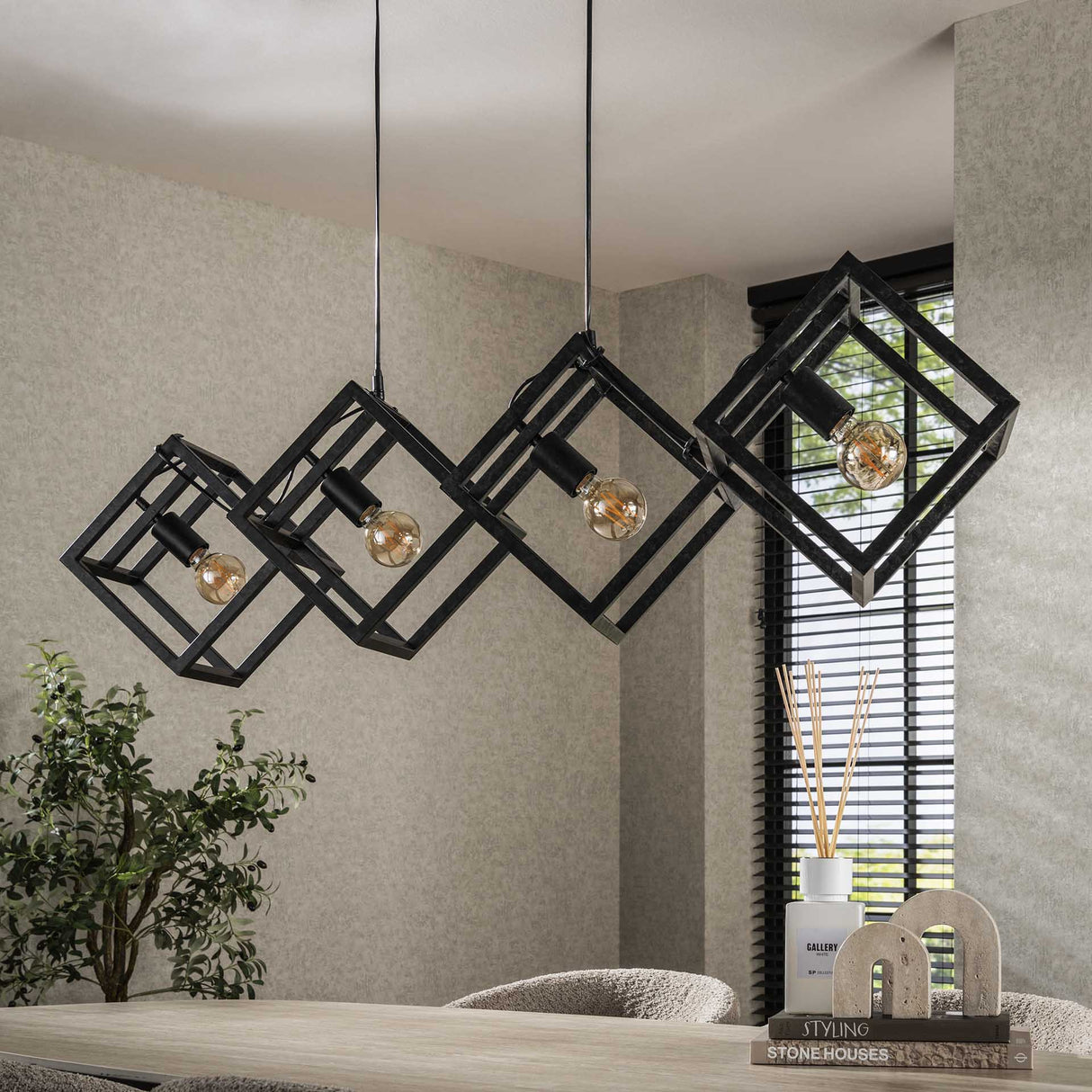 Suspension Drew 4 lumières cube noir 