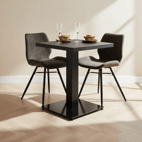 Table bistro Robin carrée en mélamine noir photo d'ambiance dans un intérieur moderne