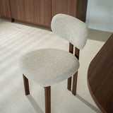 Chaises de salle à manger-Japandi Chaise de salle à manger Miyo Bouclé Couleur sable - Structure aspect noyer-Dimehouse