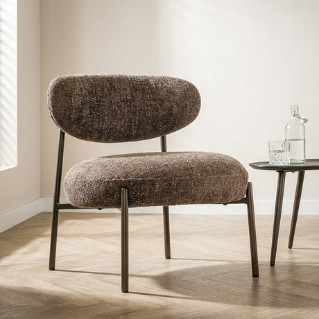 Fauteuil Nova rond en tissu marron photo d'ambiance dans un intérieur moderne