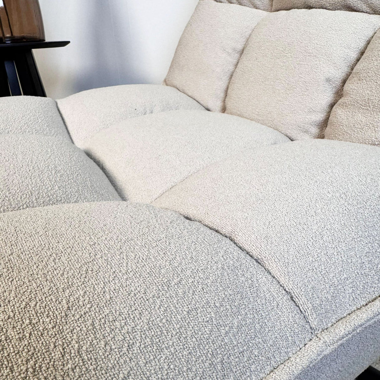 Fauteuil pivotant Yuki Beige Bouclé 360° 