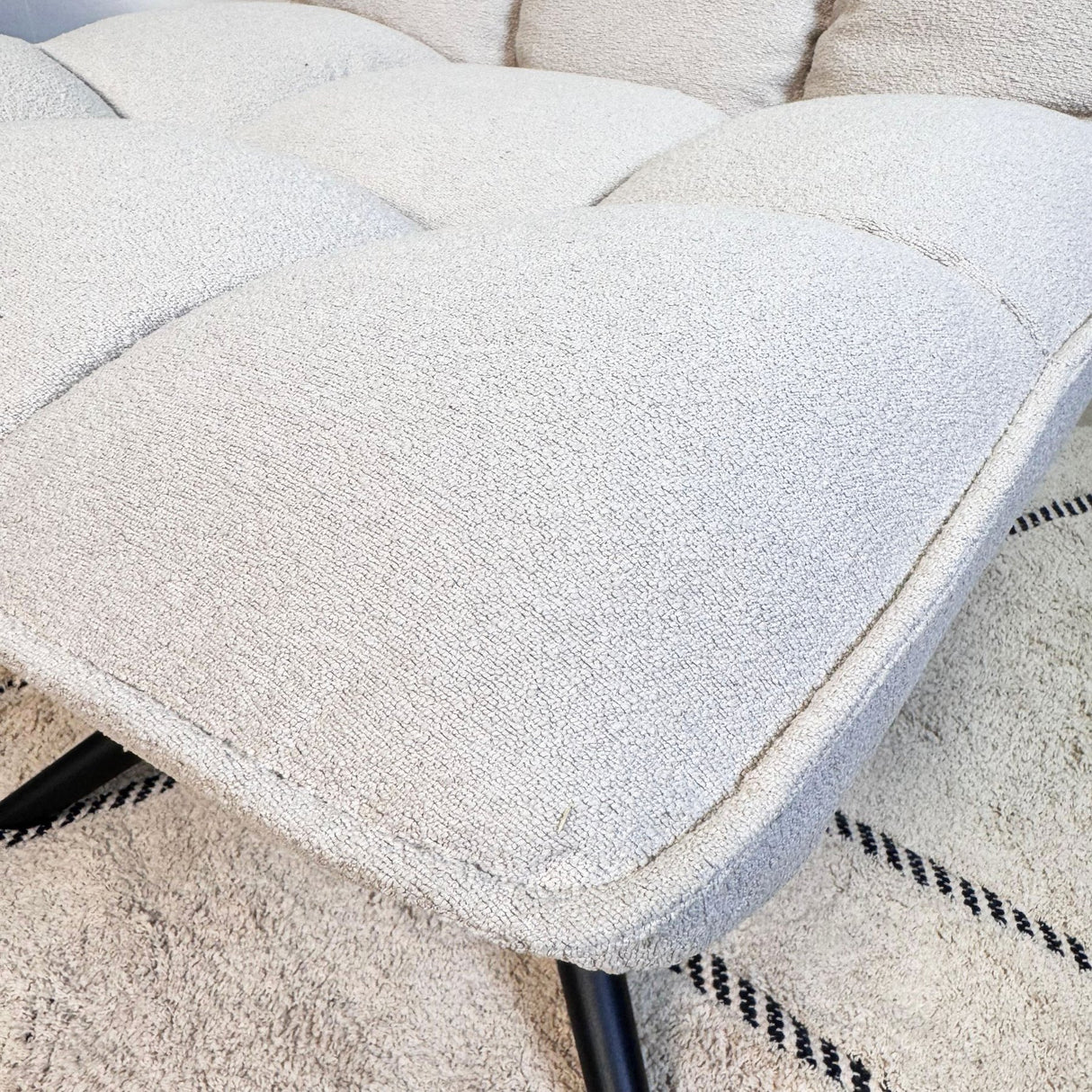 Fauteuil pivotant Yuki Beige Bouclé 360° 