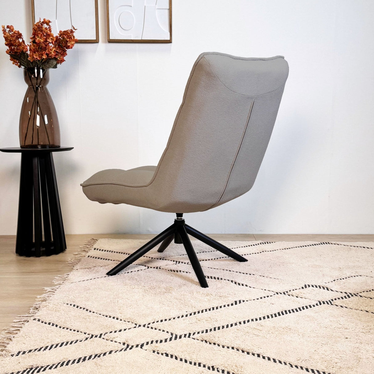 Fauteuil pivotant Yuki Taupe Bouclé 360° 