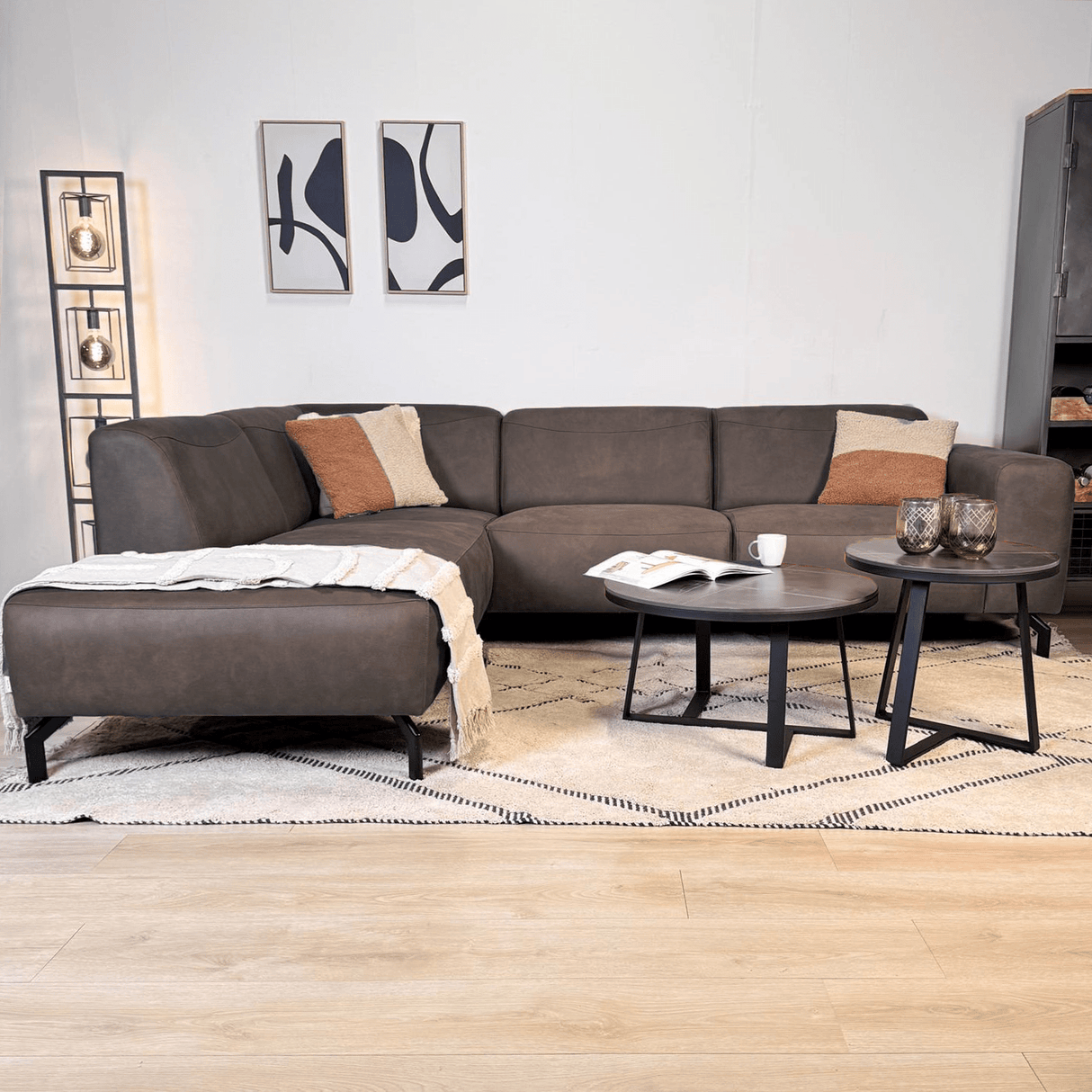 Canapé d'angle Barin anthracite robuste en cuir écologique à gauche 