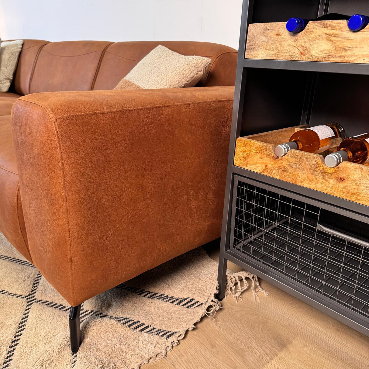 Canapé d'angle Barin cognac robuste en cuir écologique à droite 