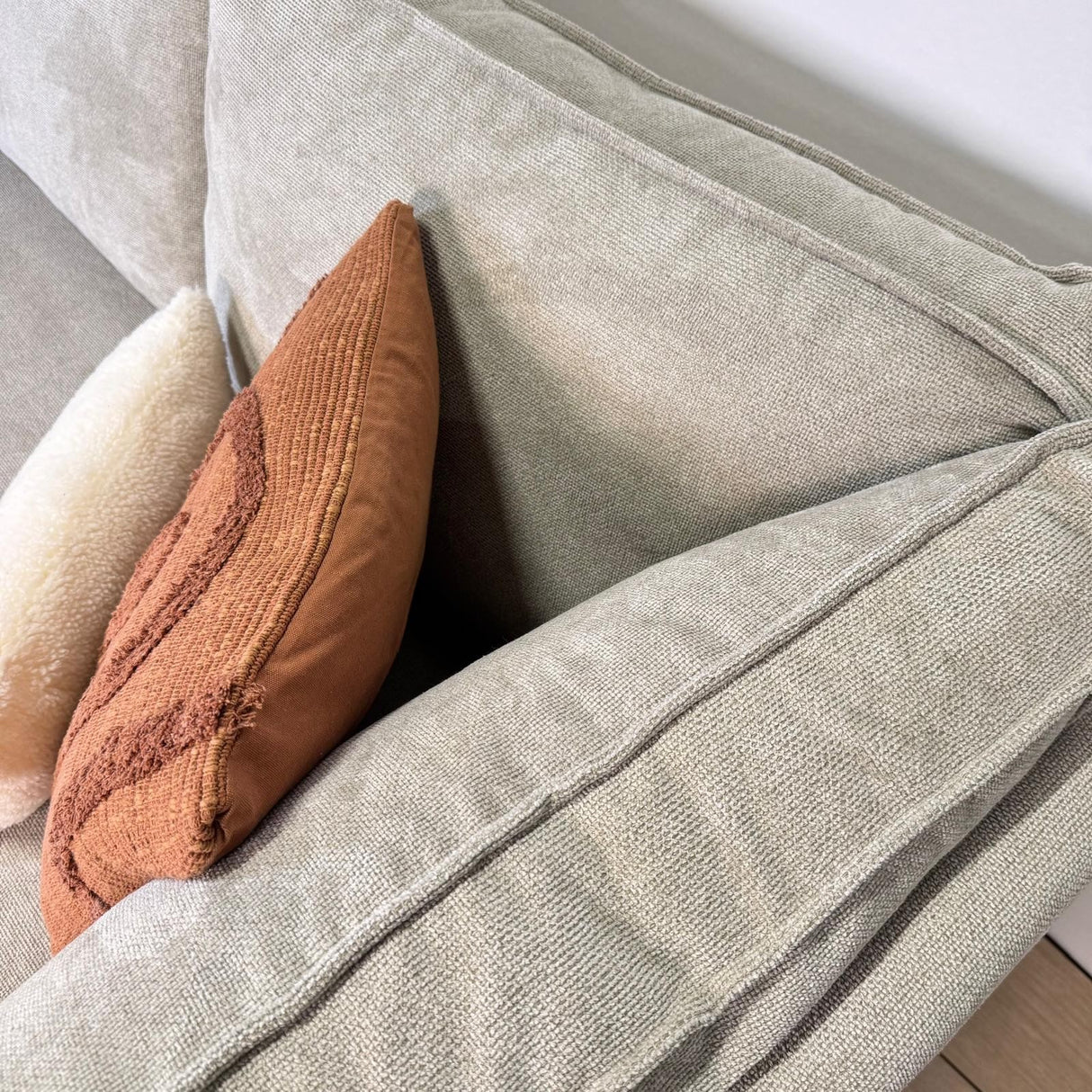 Canapé d'angle avec chaise longue beige en chenille Yara - droit 