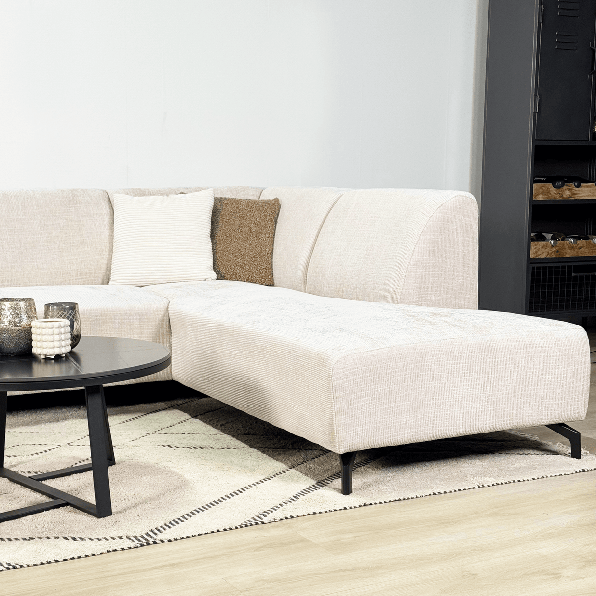 Canapé d'angle avec chaise longue en tissu chenille beige Manon - droit 