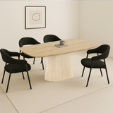 Ensemble complet : Table à manger Lea en travertin gris + 4 chaises Lisa en bouclé noir 