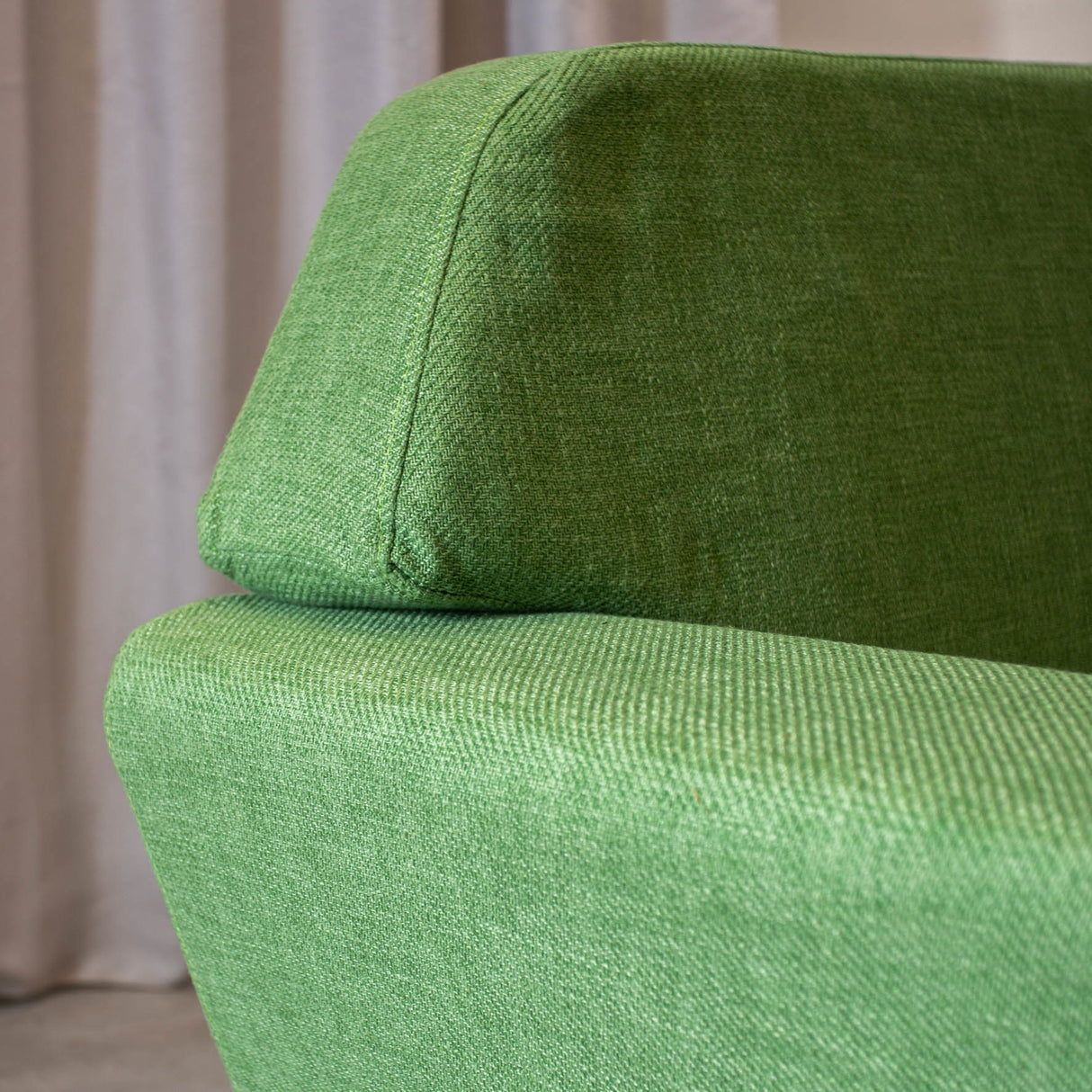 Fauteuil Roger Dimehouse Groen LxBxH 85x50x33 Stof Sfeerfoto detail