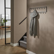 Porte-manteau Milano DH Intérieur Argent LxlxH 81x23x4 Argent Photo d'ambiance vue de face diagonale