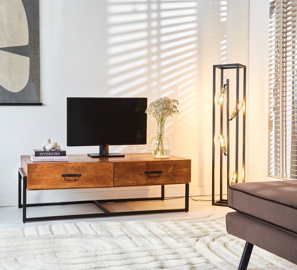 Meuble TV Emma Dimehouse Marron LxlxH 148x82x52 Bois de manguier Photo d'ambiance vue arrière