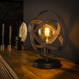 Lampe de table Yari DH Intérieur Noir LxlxH 44x39x27 Métal Photo d'ambiance vue de face diagonale